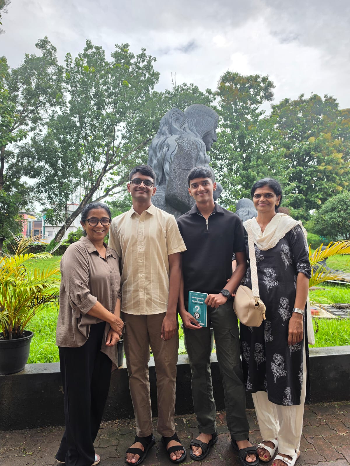 Personalised Approach - Dr. Shiny providing tailored career guidance